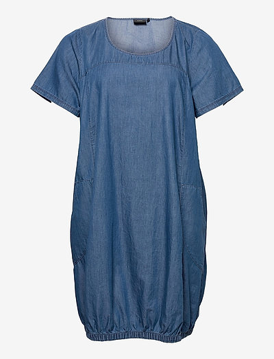Blue short sleeve dress