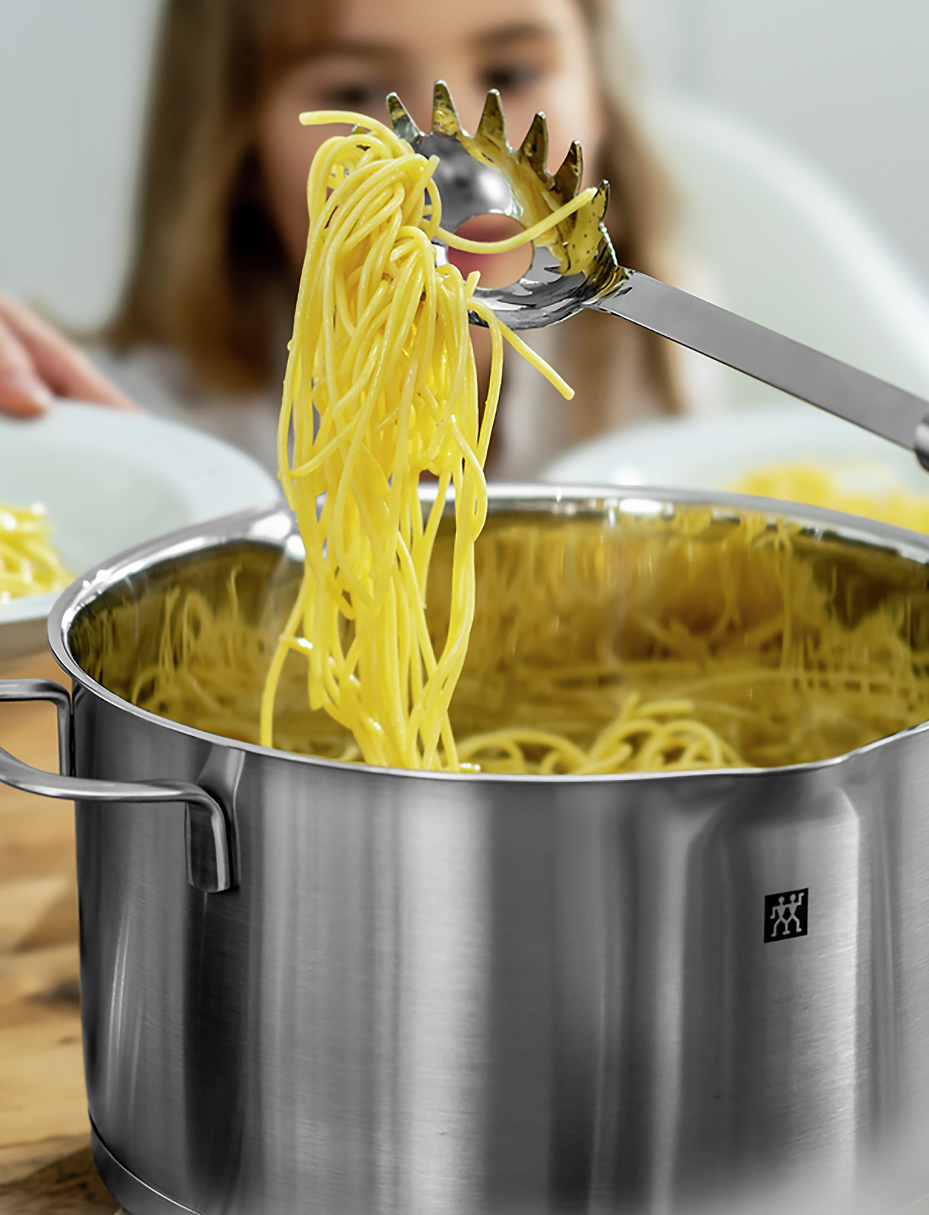 Zwilling Pasta Spoon, One Size, Silver, Køkkenredskaber > Skeer Og Øser, Unisex
