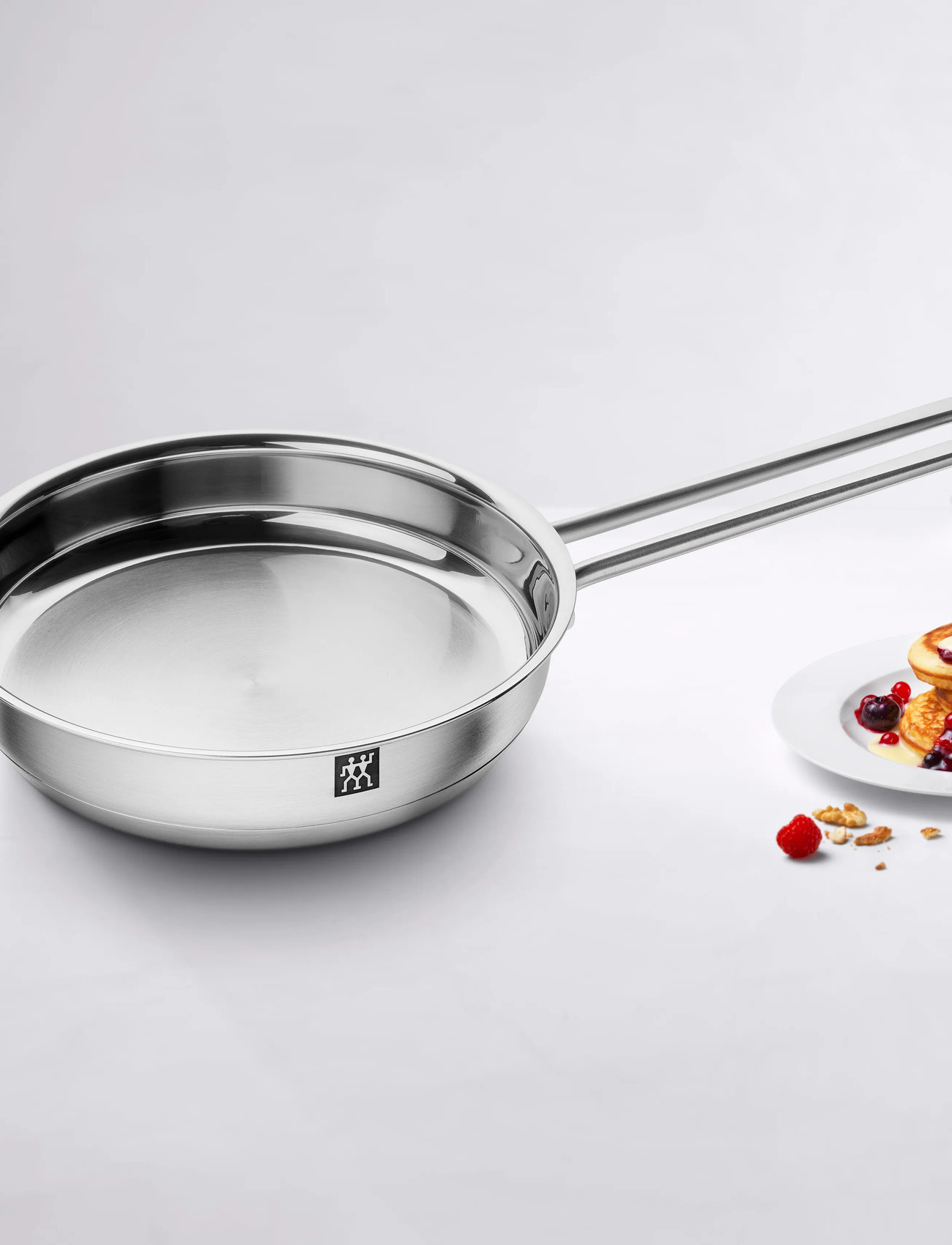 Zwilling Frying Pan, Ø 16 cm, Silver, Gryder & Pander > Stegepander, Unisex