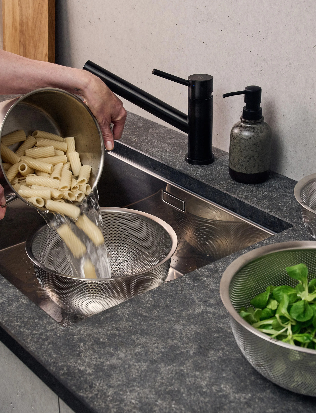 Zwilling Durkslag/Sil/Ångkok Set 3 St. S 16 cm + M 20 cm + L 24 cm. 18/10 Rostfritt Stål., One Size, Silver, Sieves & Funnels, Sieves & Funnels, Unise
